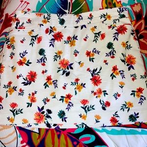 NWOT SKORT - CROFT & BARROW - 14